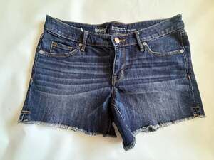 Mossimo Denim Shorts Womens 6/28 Blue Mid Rise Midi Cutoff Frayed Stretch